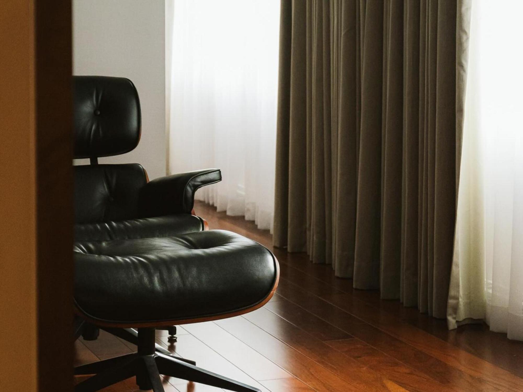 Otl Gouverneur Sherbrooke Ngoại thất bức ảnh A curtain